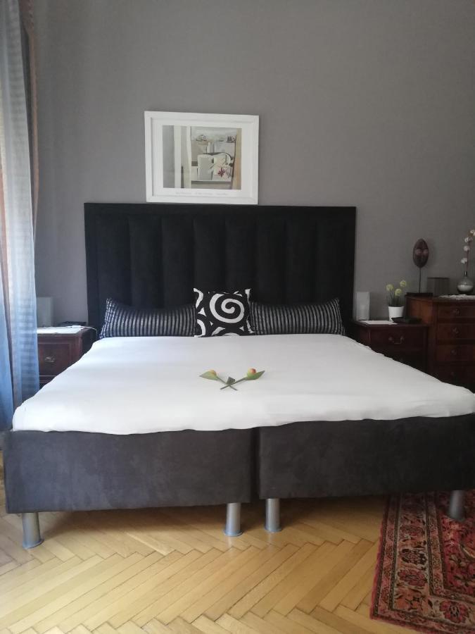 West10 Star Center Apartment *